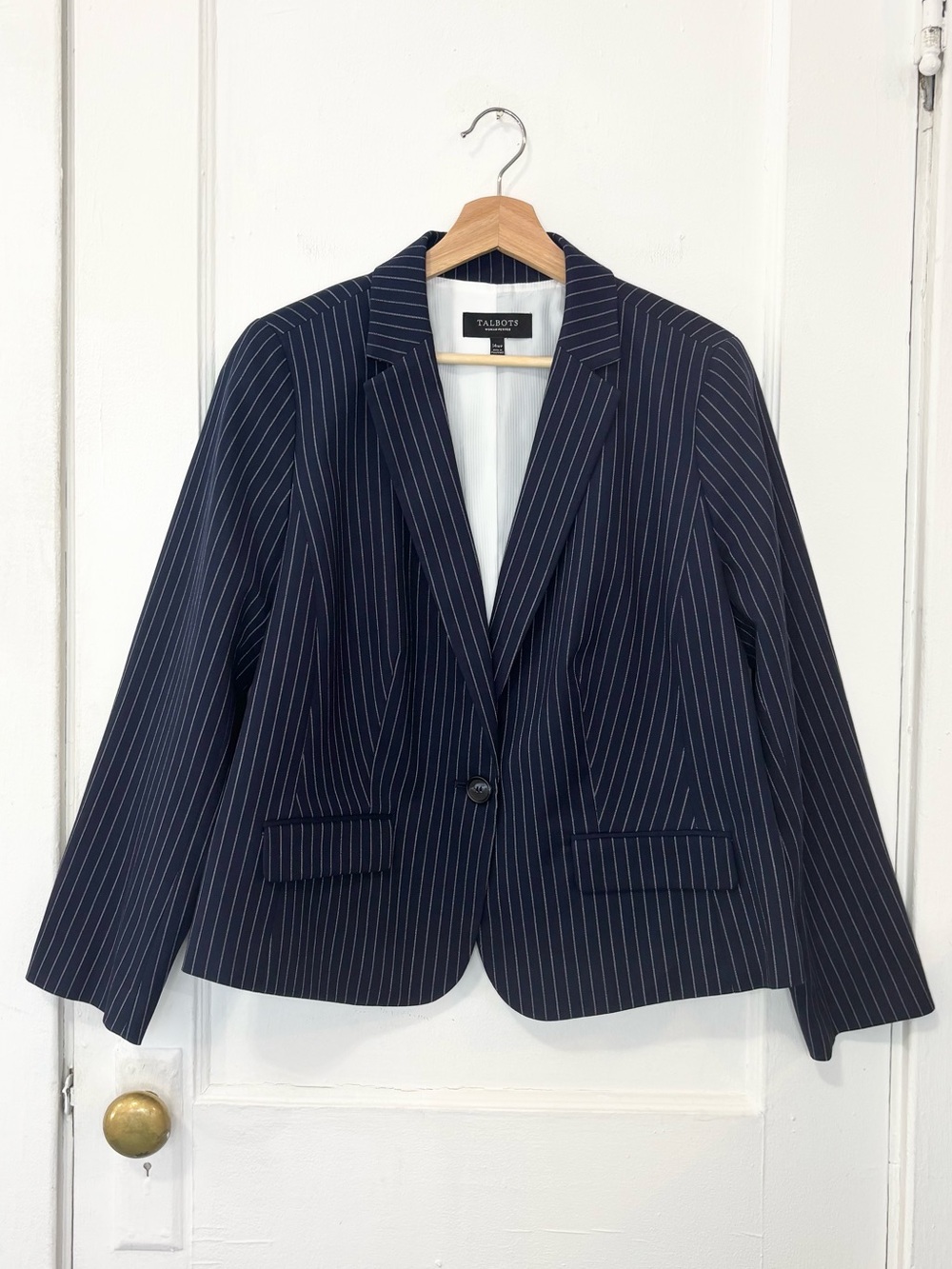 Talbots Petites Women Navy Blue/ White Pinstripes Single-Breasted Blazer, 14 WP
